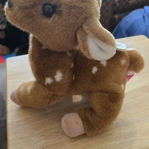 Dakine Soft Brown and White Fawn Plush